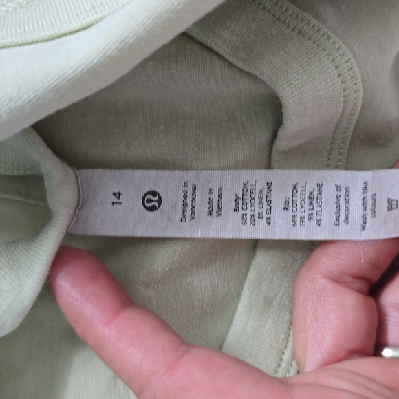 Lululemon Classic-Fit Cotton-Blend Tank Top - Picture 7 of 7